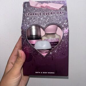 Bath & Body Works Purple Sparkle Gift Set
